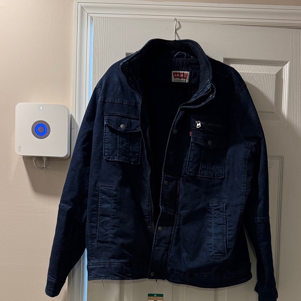 Levi's Men's Dark Navy Blue Denim Jacket